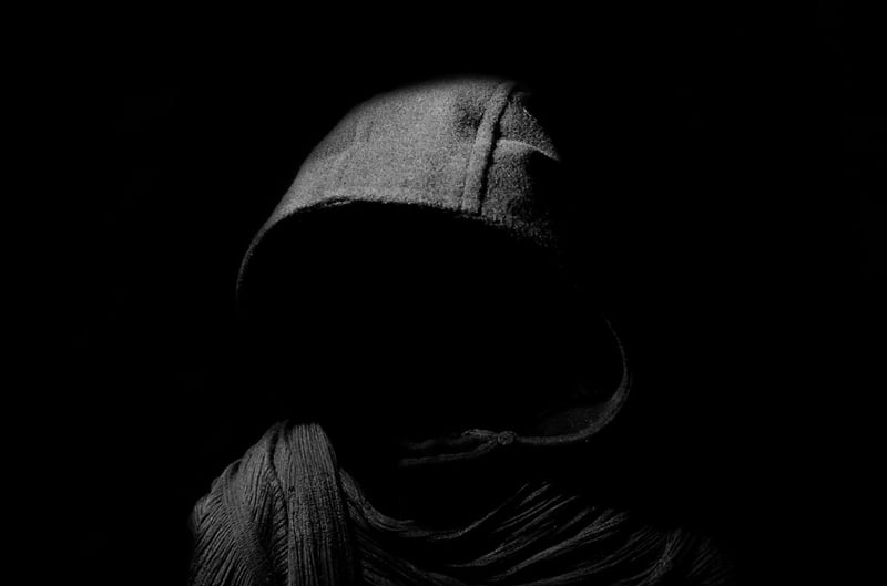 Cloaked narratives
